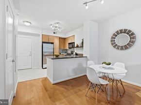 1021 N Garfield Street 233, Arlington VA 22201