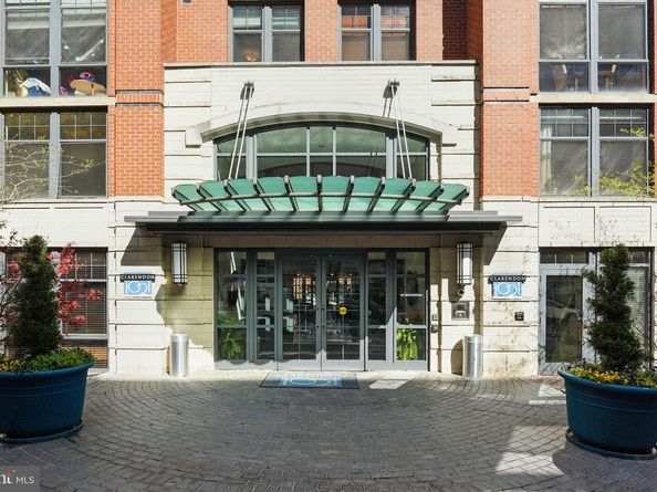 1021 N Garfield Street 233, Arlington VA 22201