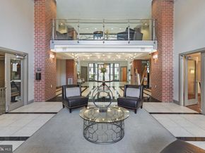 1021 N Garfield Street 233, Arlington VA 22201