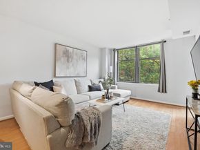 1021 N Garfield Street 233, Arlington VA 22201