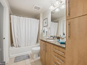 1021 N Garfield Street 233, Arlington VA 22201