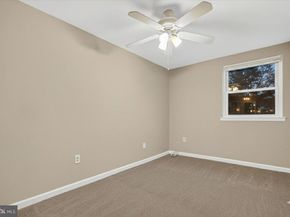 9865 Garvey Drive, Philadelphia PA 19114