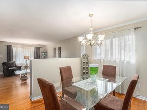 1585 Edgewood Avenue, Abington PA 19001