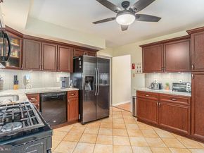 1585 Edgewood Avenue, Abington PA 19001