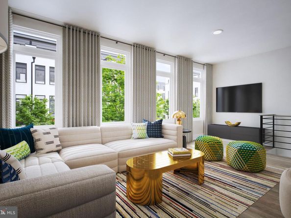 61 Lower Service Court NW POWELL 818, Washington DC 20001