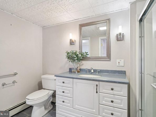 11 Crimson King Lane, Levittown PA 19055