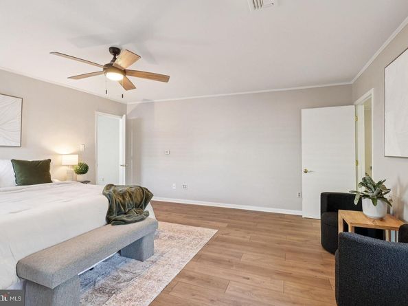 11 Crimson King Lane, Levittown PA 19055