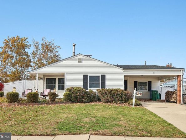 11 Crimson King Lane, Levittown PA 19055