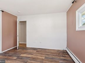 11 Crimson King Lane, Levittown PA 19055