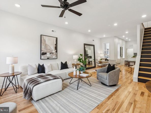 2662 E Huntingdon Street, Philadelphia PA 19125