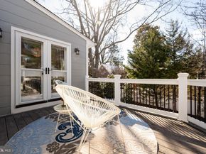 5934 16TH Street N, Arlington VA 22205