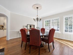 5934 16TH Street N, Arlington VA 22205