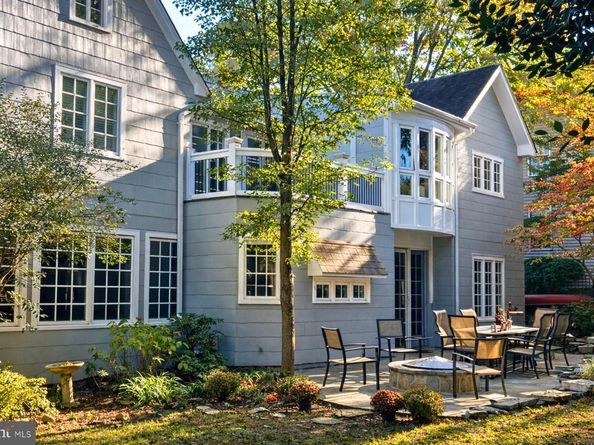 5934 16TH Street N, Arlington VA 22205