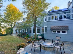 5934 16TH Street N, Arlington VA 22205