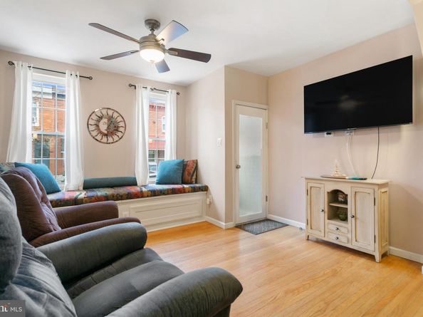 2651 Edgemont Street, Philadelphia PA 19125