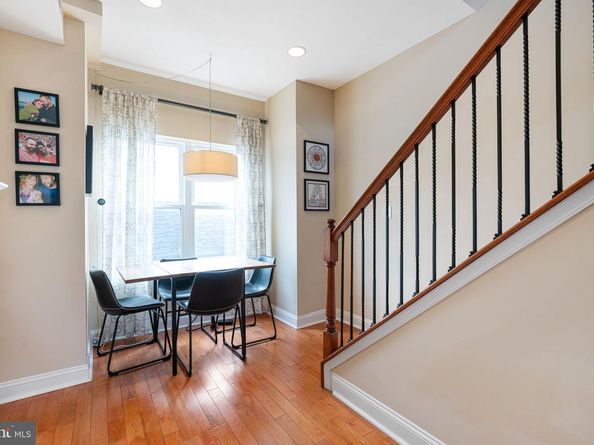 1112 S Alder Street, Philadelphia PA 19147