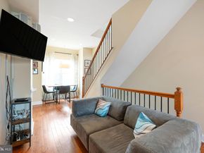 1112 S Alder Street, Philadelphia PA 19147