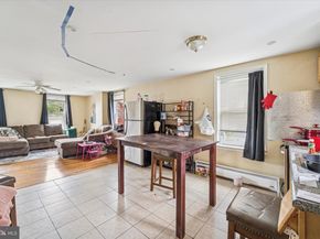 4 Creek Avenue, Darby PA 19023