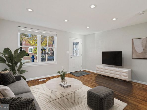 32 Underwood Street NW, Washington DC 20012