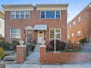 32 Underwood Street NW, Washington DC 20012