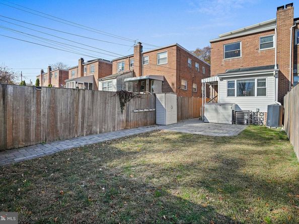 32 Underwood Street NW, Washington DC 20012