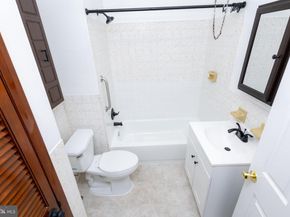 4243 Frost Street, Philadelphia PA 19136