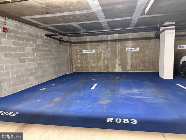 1201 N Garfield Street 408, Arlington VA 22201