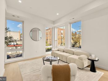 30 Kennedy Street NW