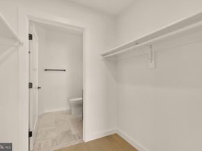 30 Kennedy Street NW 6, Washington DC 20011