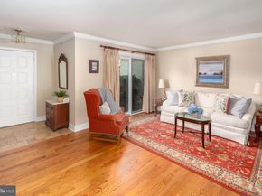 62 Parkridge Drive, Bryn Mawr PA 19010