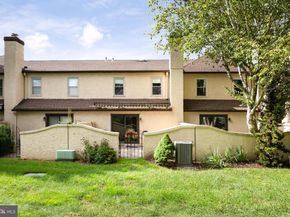 62 Parkridge Drive, Bryn Mawr PA 19010