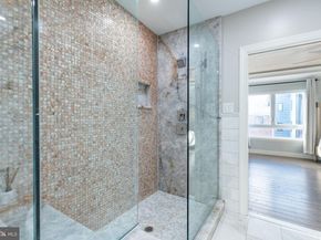 939 New Market Street, Philadelphia PA 19123