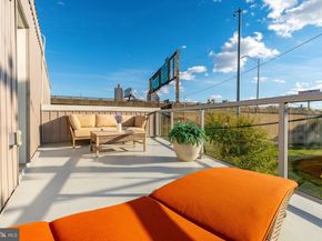 939 New Market Street, Philadelphia PA 19123