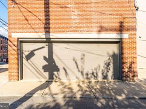 939 New Market Street, Philadelphia PA 19123