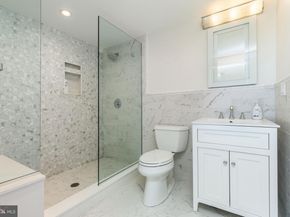 939 New Market Street, Philadelphia PA 19123