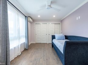 939 New Market Street, Philadelphia PA 19123