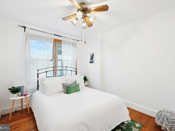 938 Daly Street, Philadelphia PA 19148