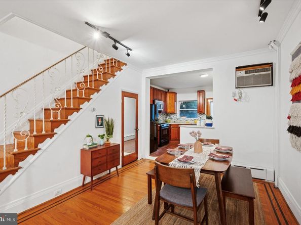 938 Daly Street, Philadelphia PA 19148