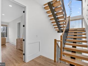 1615 N Wakefield Street, Arlington VA 22207