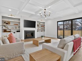 1615 N Wakefield Street, Arlington VA 22207