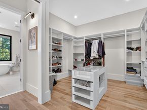 1615 N Wakefield Street, Arlington VA 22207