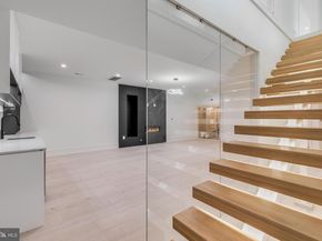8757 Brook Road, Mclean VA 22102