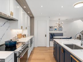 7313 Woodmont Avenue R, Bethesda MD 20814