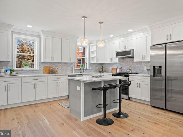 1210 E Cardeza Street, Philadelphia PA 19119