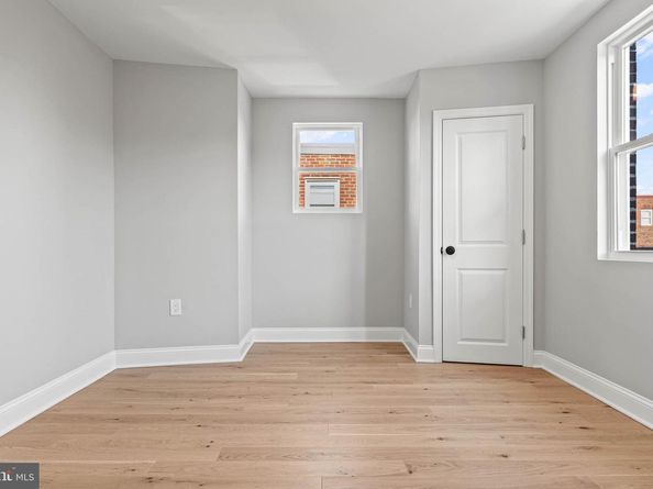 1210 E Cardeza Street, Philadelphia PA 19119