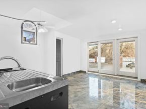 108 Glen Valley Road, Yardley PA 19067