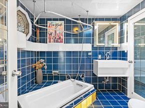 108 Glen Valley Road, Yardley PA 19067