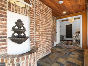 108 Glen Valley Road, Yardley PA 19067