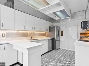 108 Glen Valley Road, Yardley PA 19067