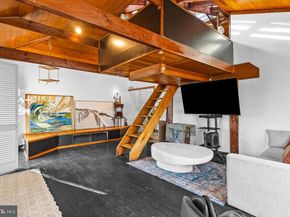 108 Glen Valley Road, Yardley PA 19067